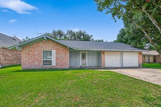 31715 Ironwood Dr, Waller, TX 77484