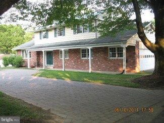 13100 Darnestown Rd, Gaithersburg, MD 20878