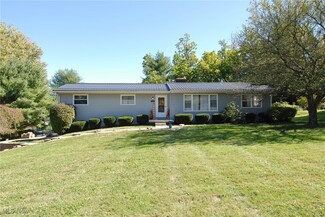3990 Dresden Rd, Zanesville, OH 43701
