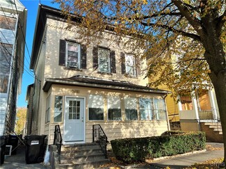 912 N Mcbride St, Syracuse, NY 13208
