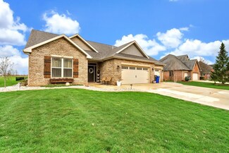 3208 Timber Valley Dr, Kokomo, IN 46902