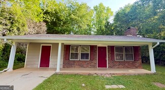 165 Angus Ln, Athens, GA 30607