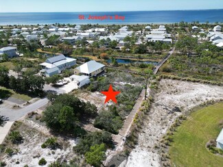 621 Tide Water Dr, Port St. Joe, FL 32456