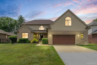 51357 Caroline Dr, Chesterfield, MI 48047