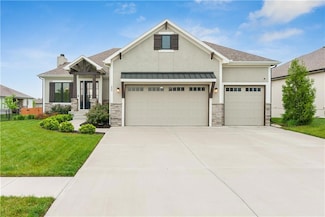 235 SW Eagles Ridge Dr, Blue Springs, MO 64014