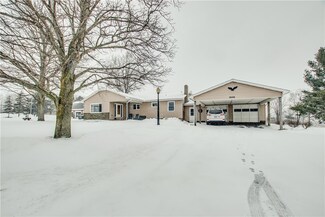 2606 E Sherman Hollow Rd, Penn Yan, NY 14527