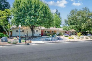2285 W Roberts Ave, Fresno, CA 93711