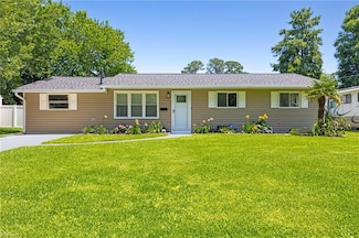 720 Farnham Ln, Virginia Beach, VA 23455