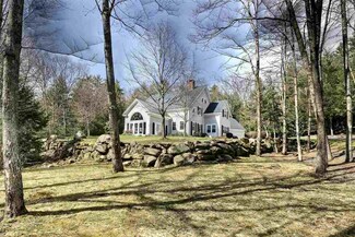 75 Traumwald Farm Ln, Hanover, NH 03755
