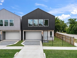6904 England St, Houston, TX 77021