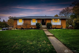 2951 Swigert Rd, Kettering, OH 45440