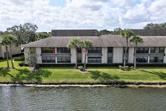 33 Plantation Dr Unit 205, Vero Beach, FL 32966