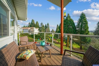 2856 Oakcrest Dr NW Unit 10, Salem, OR 97304