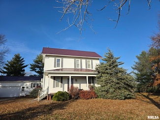 500 E Park St, Camp Point, IL 62320