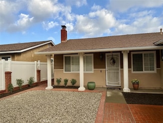 24305 Wabuska St, Newhall, CA 91321