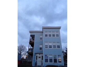 42 Vine St, Lynn, MA 01905