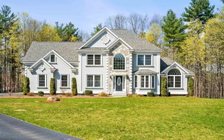 17 Senter Farm Rd, Hudson, NH 03051