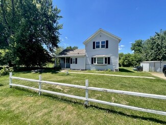 N3089 Main St, Humbird, WI 54746