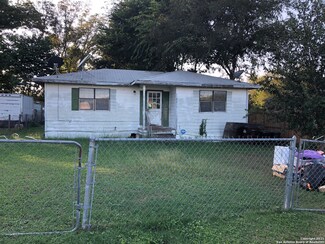 1103 Hough, Adkins, TX 78101