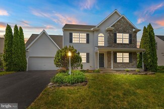 605 Rosewood Cir, Lititz, PA 17543