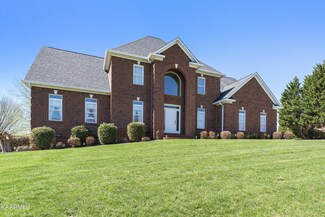 1611 Loch Leigh Way, Maryville, TN 37801