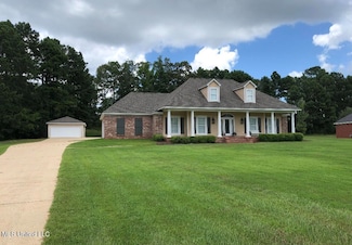 207 Wisteria Ct, Flowood, MS 39232