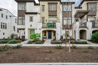121 Fairchild Dr, Mountain View, CA 94043