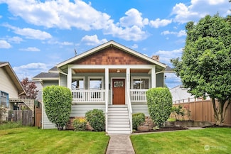 6026 44th Ave SW, Seattle, WA 98136