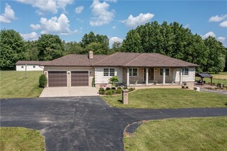 638 Sharon Bedford Rd, West Middlesex, PA 16159