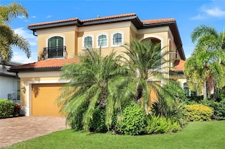 10101 Florence Cir, Naples, FL 34119