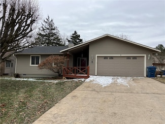 21 Farnham Dr, Bella Vista, AR 72714