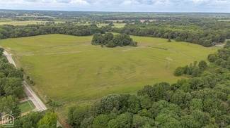 23 Winchester Dr, Jonesboro, AR 72401