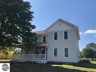 3240 S Ely Hwy, Ithaca, MI 48847