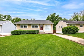 10527 Prestwick Dr, Saint Louis, MO 63137