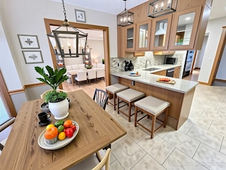 6914 Burkitt Rd, Antioch, TN 37013