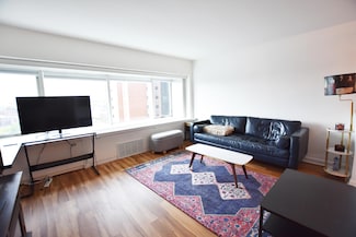 555 E William St Unit 13A, Ann Arbor, MI 48104