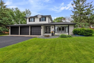 4910 Upper 148th Ct, Saint Paul, MN 55124