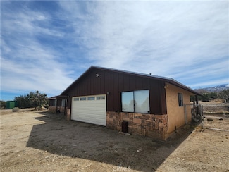 1181 Barkley Ranch Rd, Pinon Hills, CA 92372
