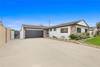 1324 S Fremont St, Anaheim, CA 92804