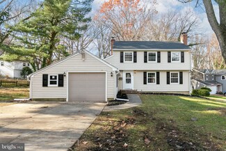 554 Covered Bridge Rd, Cherry Hill, NJ 08034