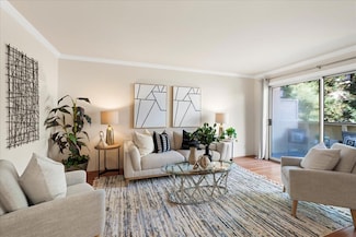 1031 Crestview Dr Unit 312, Mountain View, CA 94040