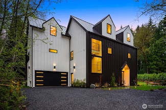 9243 NE Spargur Loop Rd, Bainbridge Island, WA 98110