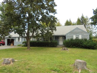 214 Main St, Orono, ME 04473