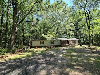 1337 Carroll Heights Rd, Zebulon, NC 27597