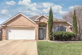 7109 Michael Dr, North Richland Hills, TX 76182