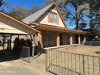 632 N Broadway St, Greenville, MS 38701