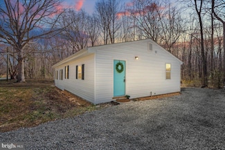 8306 Jefferson Hwy, Mineral, VA 23117