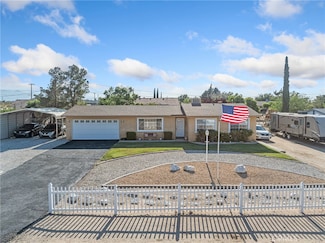 11330 Shangri la Ave, Hesperia, CA 92345
