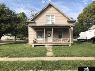 1105 N 25th St, Lincoln, NE 68503