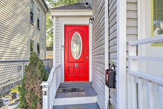 10 Westcott St Unit 3, Dorchester Center, MA 02124